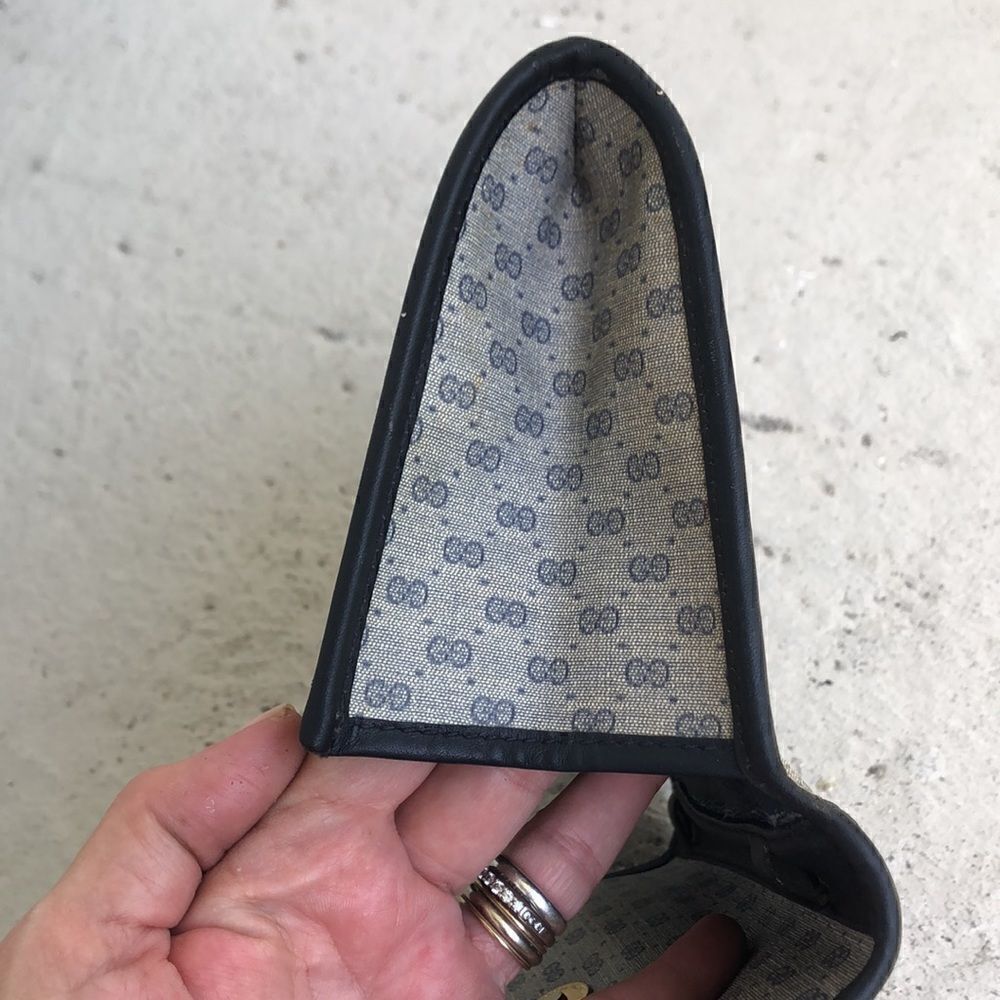 Vintage Gucci crossbody/clutch - Picture 4 of 9
